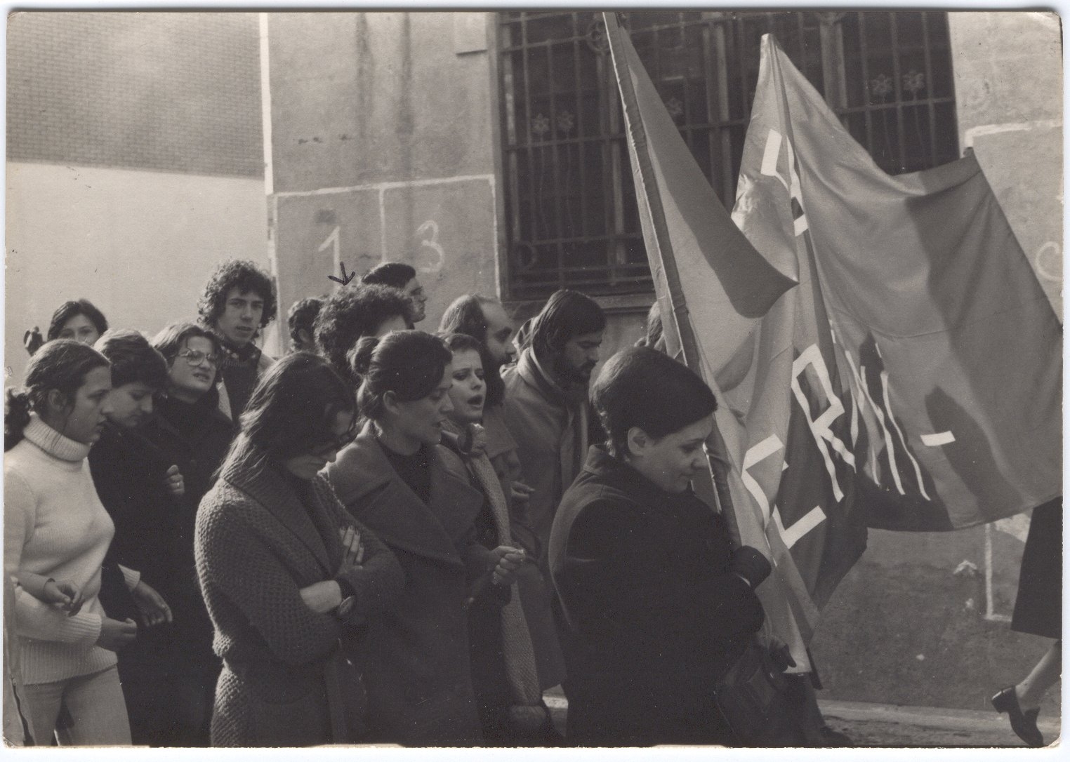 Le operaie del calzaturificio Serafini, Fano, 1975 circa